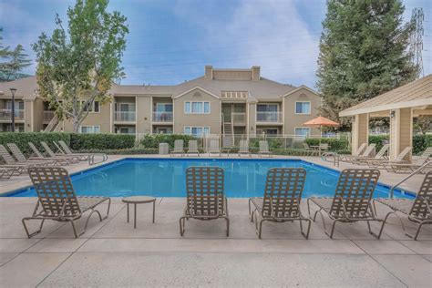 1 Bath. . Apartments for rent in bakersfield ca